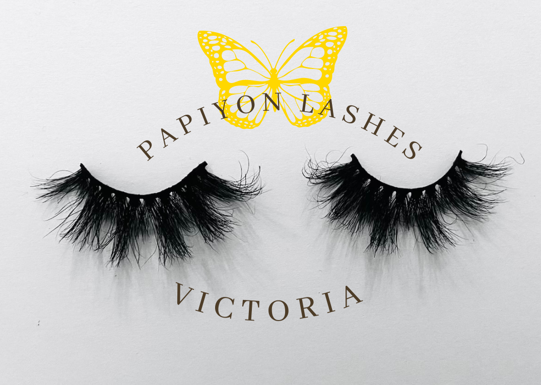 Fluffy and feathery lash strips