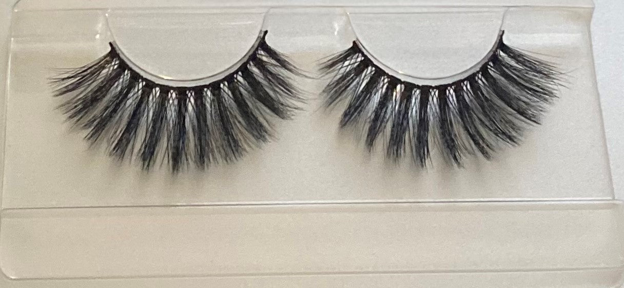 Butterfly Kisses - Lashes