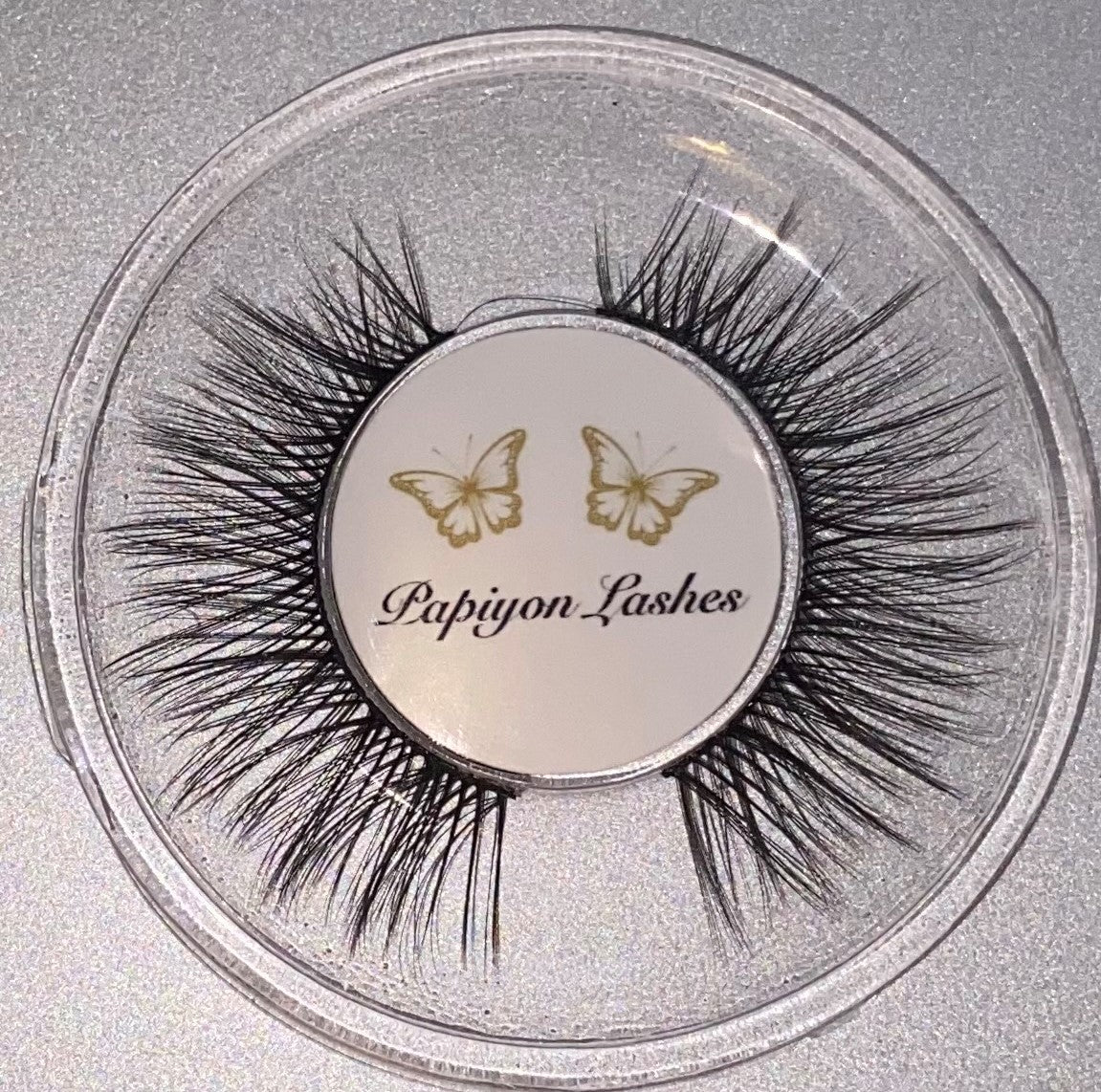 Golden Baby - Natural Lashes