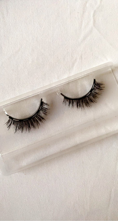 Magnetic Strip Lashes and Magnetic Glue Pen